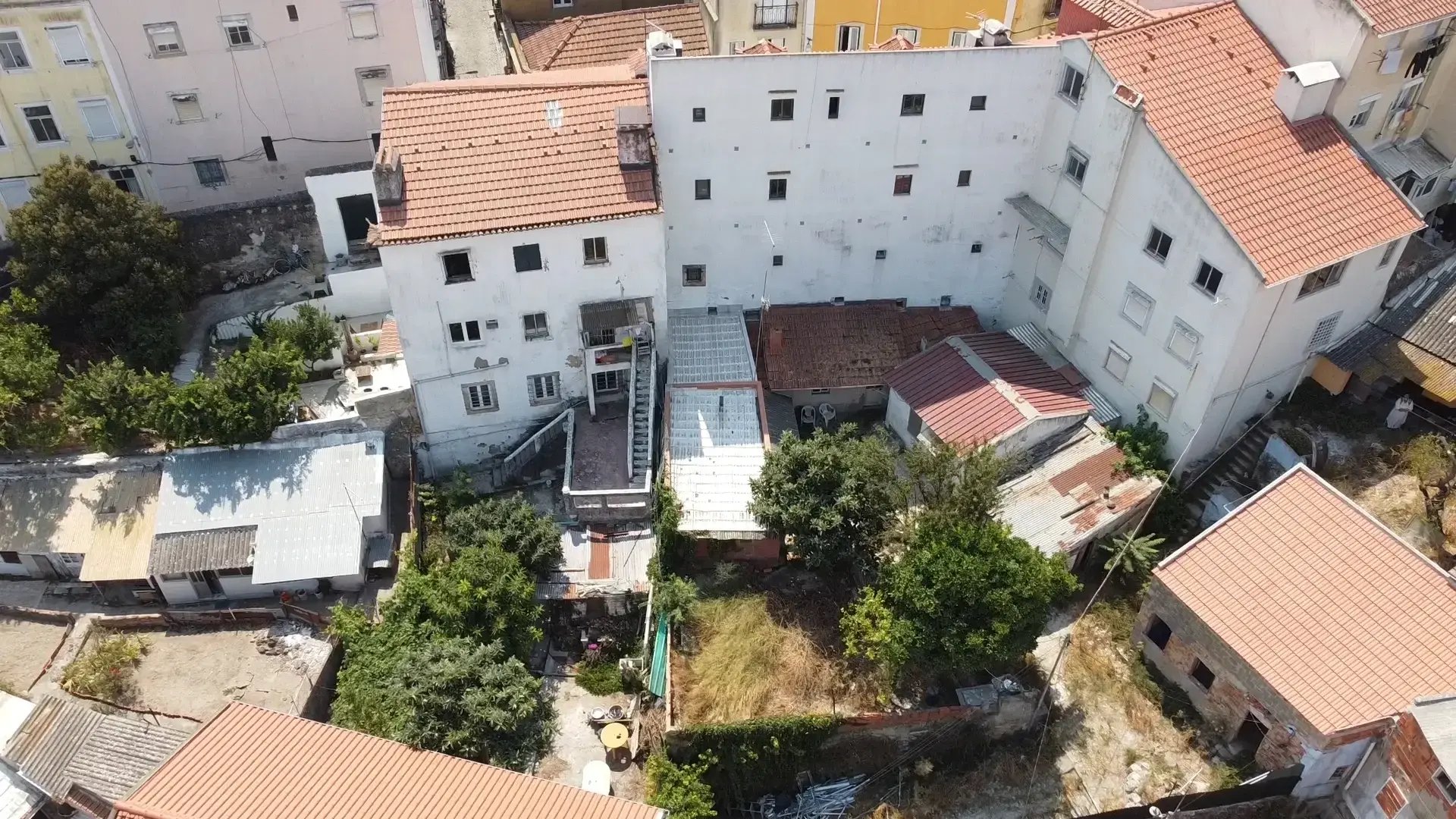Aerial view of the Quinta do Ferro building cluster and inner courtyard, Lisbon.